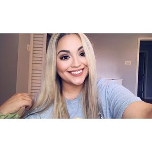 Meet your Posher, Saray